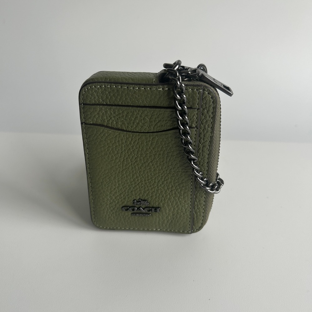 Coach Zip Card Case ID Green Pebble Leather Wallet 6303